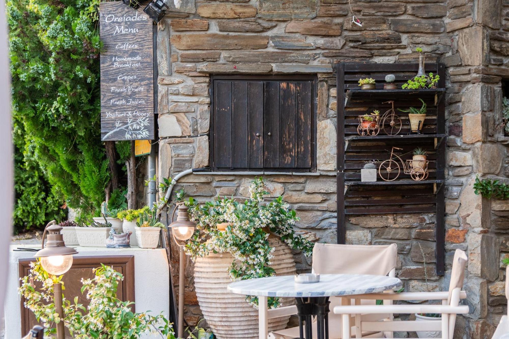 Oreiades Guesthouse Parthenón Eksteriør bilde