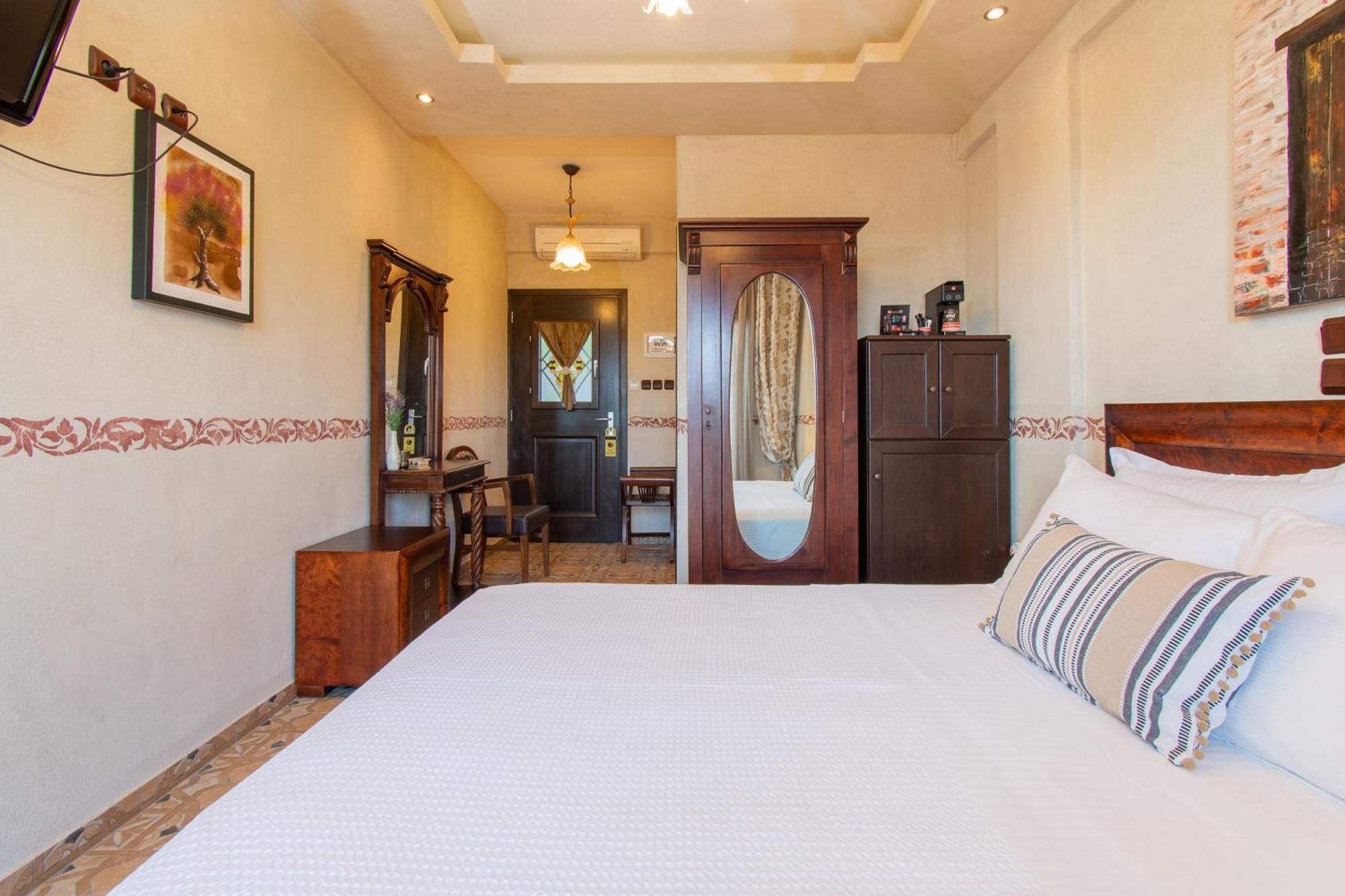Oreiades Guesthouse Parthenón Eksteriør bilde