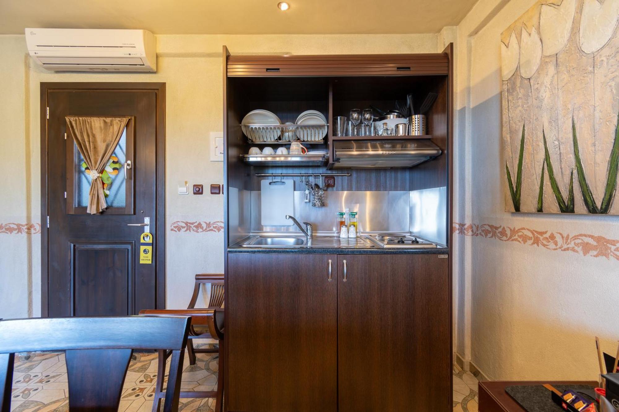 Oreiades Guesthouse Parthenón Eksteriør bilde